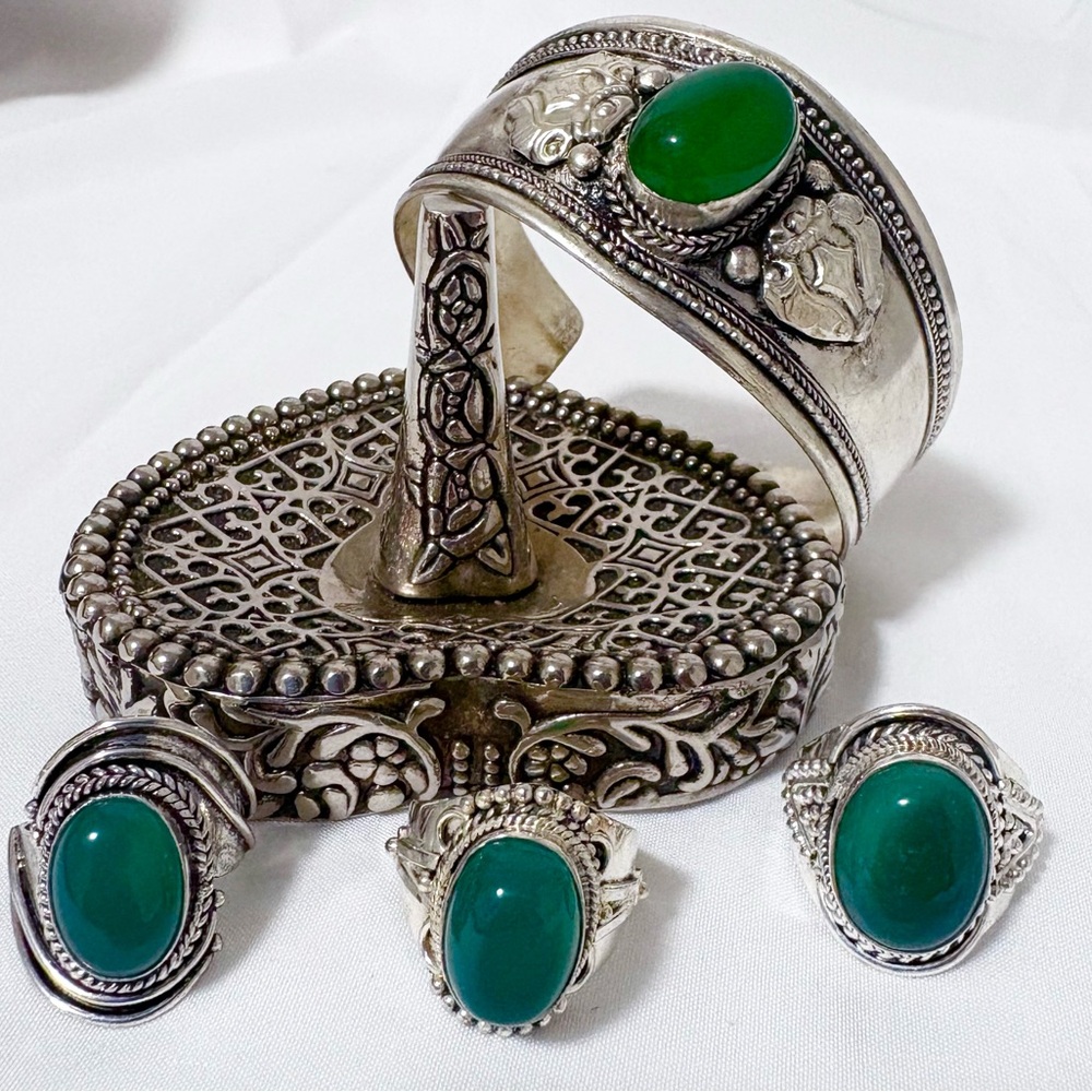 Adjustable Cuff Bracelet With 3 Ring Set - image 1